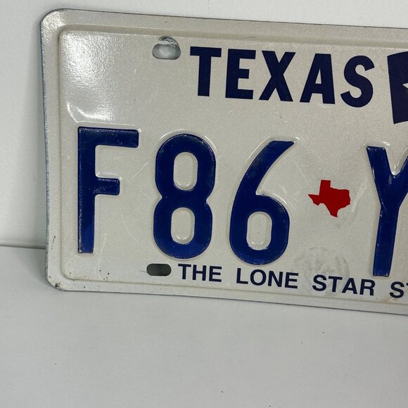 Texas License Plate F86-YKY Metal Lone Star State Decor 12x6 Collectible - Picture 2 of 6